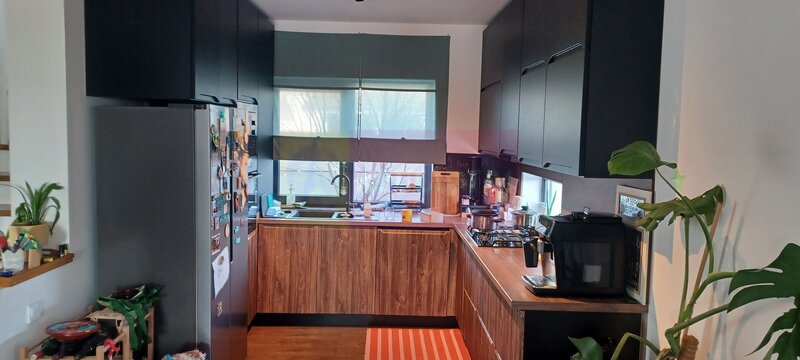 Sabareni, casa P+1+pod, 5 camere, 130 mp utili, curte 470 mp