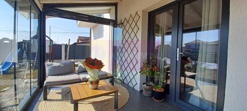 Sabareni, casa P+1+pod, 5 camere, 130 mp utili, curte 470 mp