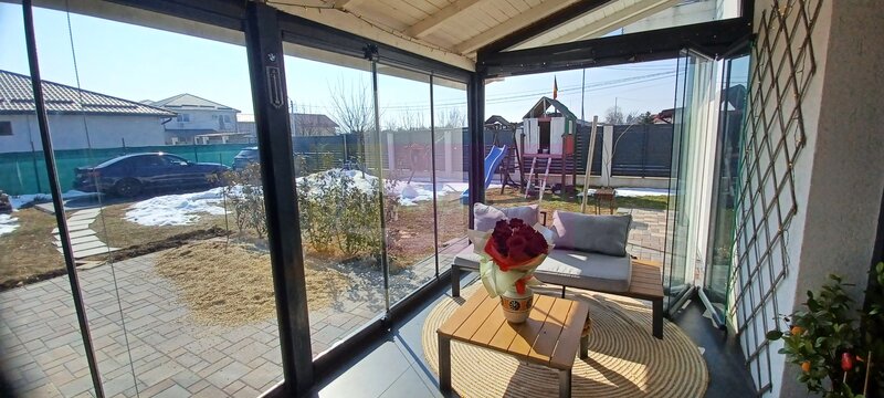 Sabareni, casa P+1+pod, 5 camere, 130 mp utili, curte 470 mp